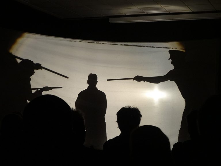 Shilouetten der Personen