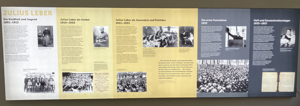 Ausstellungstafeln
