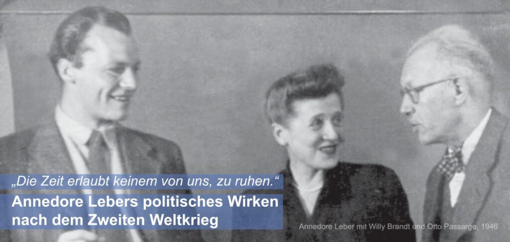 Willy Brandt, Annedore Leber und Otto Passarge (Schwarz-Weiss-Foto)